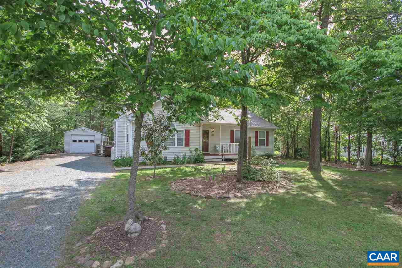 13 Deer Path Road Palmyra, VA 22963 - Photo 16 of 17 a view of a yard with a house and a large tree