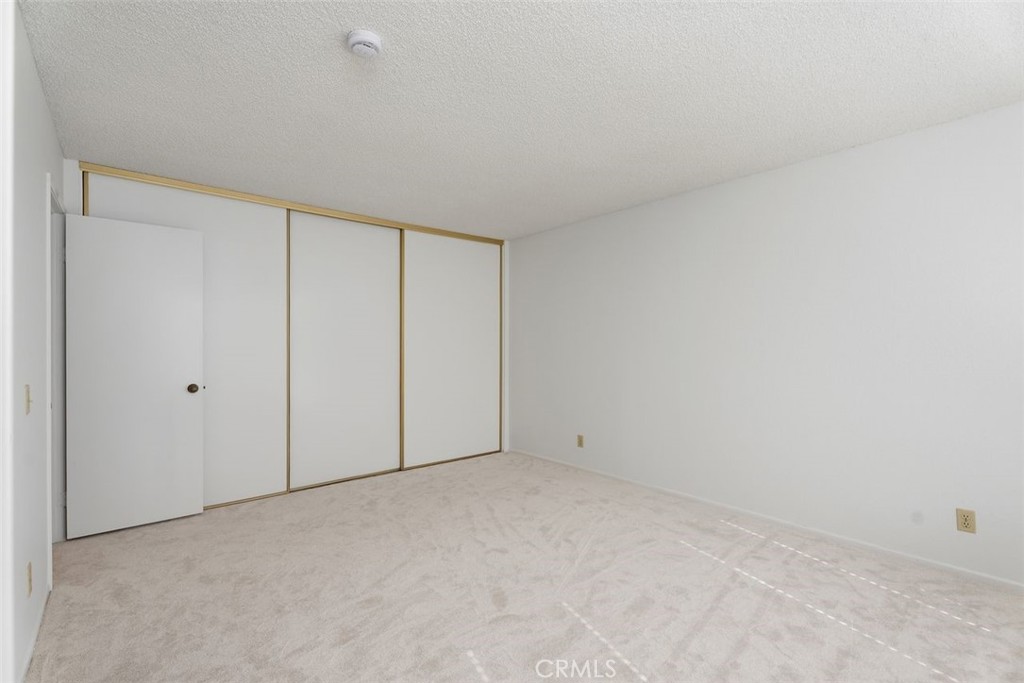 34 Exeter Irvine, CA 92612 - Photo 19 of 39
