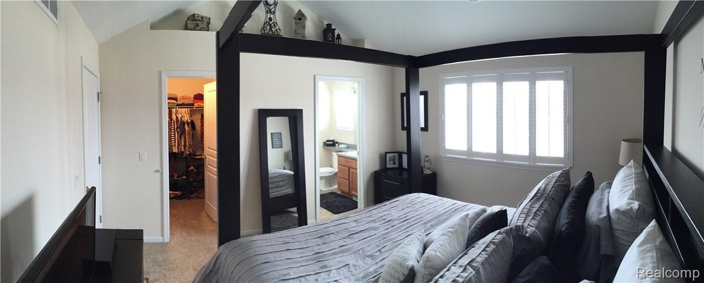 9013 Maple Ridge Drive Newport, MI 48166 - Photo 11 of 17 Master Bedroom