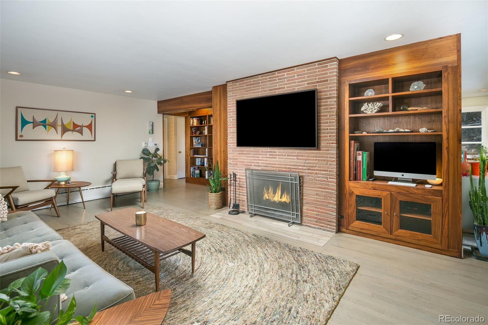 2860 Pierce Street Wheat Ridge, CO 80214 - Photo 4 of 32 Gallery Image 4