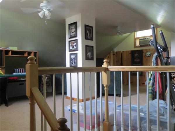 27 Douglas Road Gardner, MA 01440 - Photo 22 of 27 Gallery Image 22
