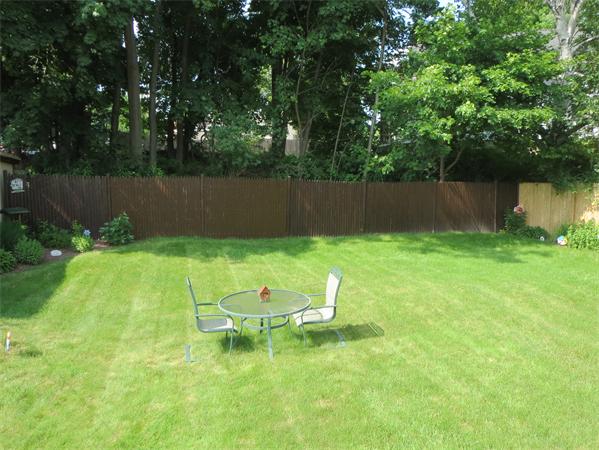 27 Douglas Road Gardner, MA 01440 - Photo 3 of 27 Gallery Image 3