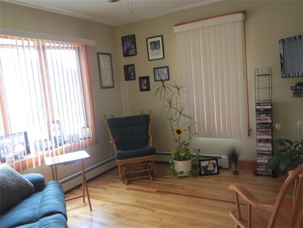 27 Douglas Road Gardner, MA 01440 - Photo 10 of 27 Gallery Image 10