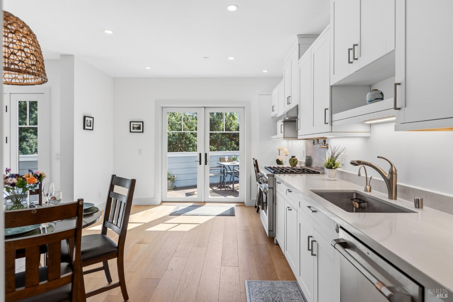 15 Acacia Road Fairfax, CA 94930 - Photo 7 of 25