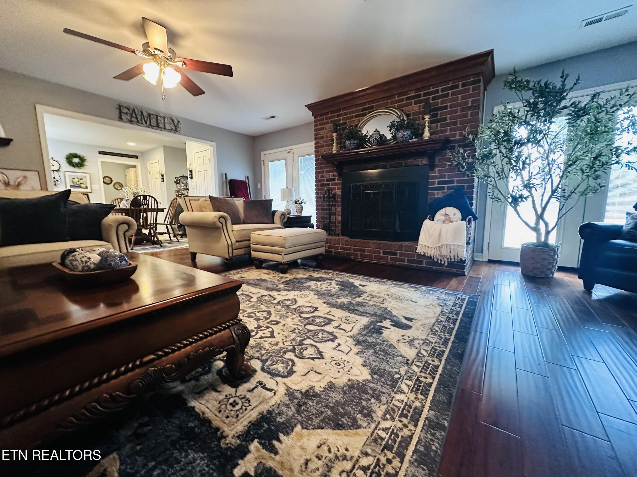 408 Dell Road Maryville, TN 37804 - Photo 12 of 40 Gallery Image 12
