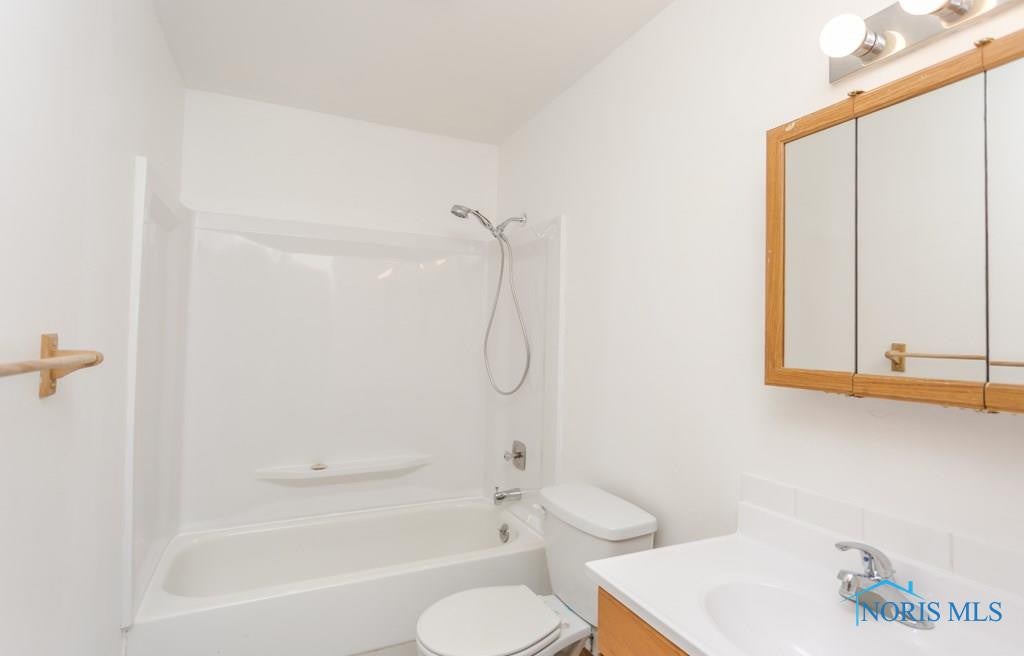 911 Jean Road Toledo, OH 43615 - Photo 26 of 27 Gallery Image 26