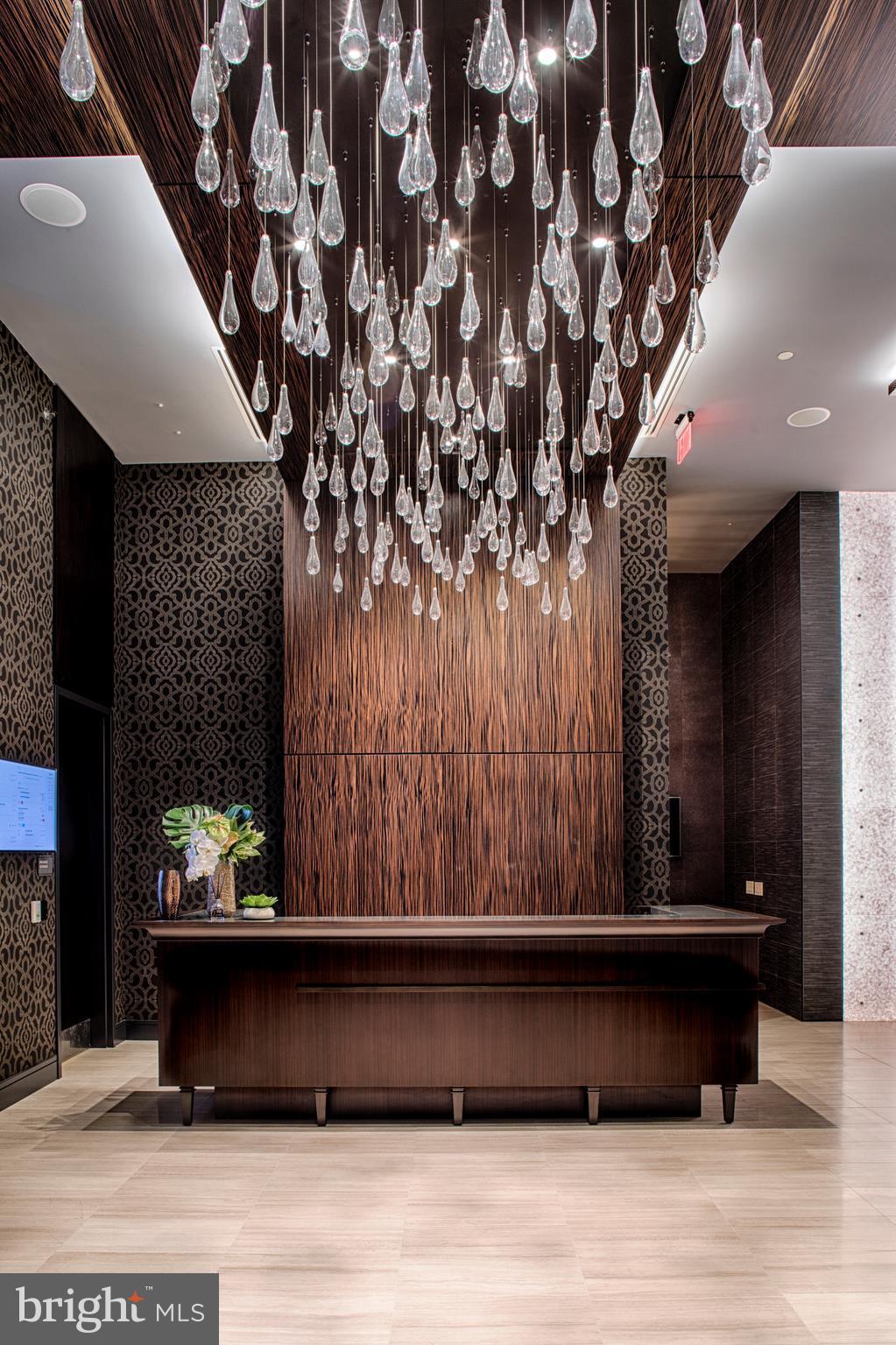 45 Sutton Square Southwest, Unit PH20 Washington, DC 20024 - Photo 18 of 21 a view of entryway