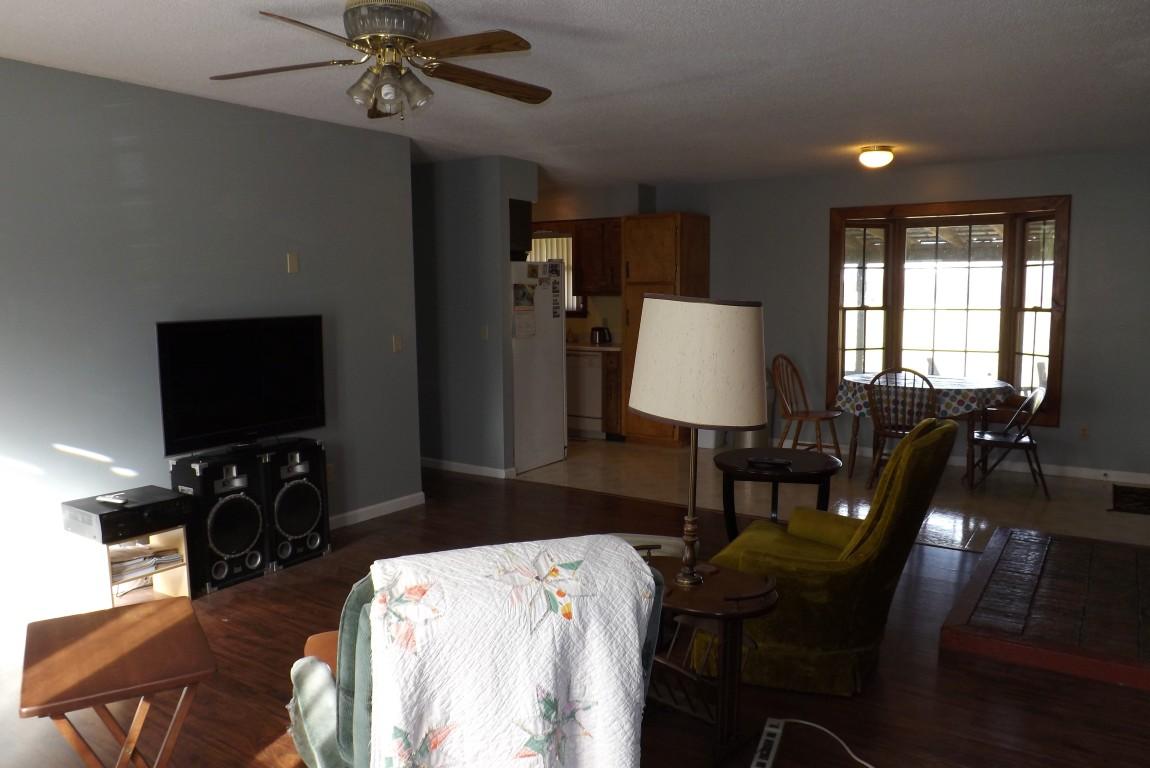 416 Creek Road Spring City, TN 37381 - Photo 4 of 21 dining area from living room