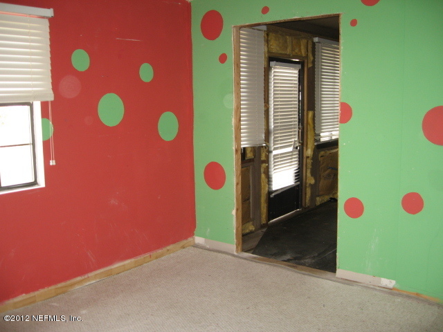 12776 Attrill Road Jacksonville, FL 32258 - Photo 9 of 10 Enclosed Garage