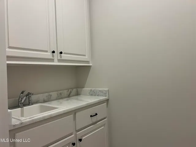 $362,000 | 1821 Freedom Ring Drive, Brandon, MS 39047