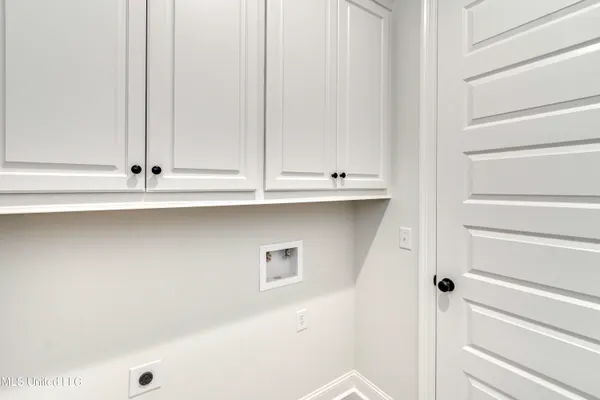 $362,000 | 1821 Freedom Ring Drive, Brandon, MS 39047