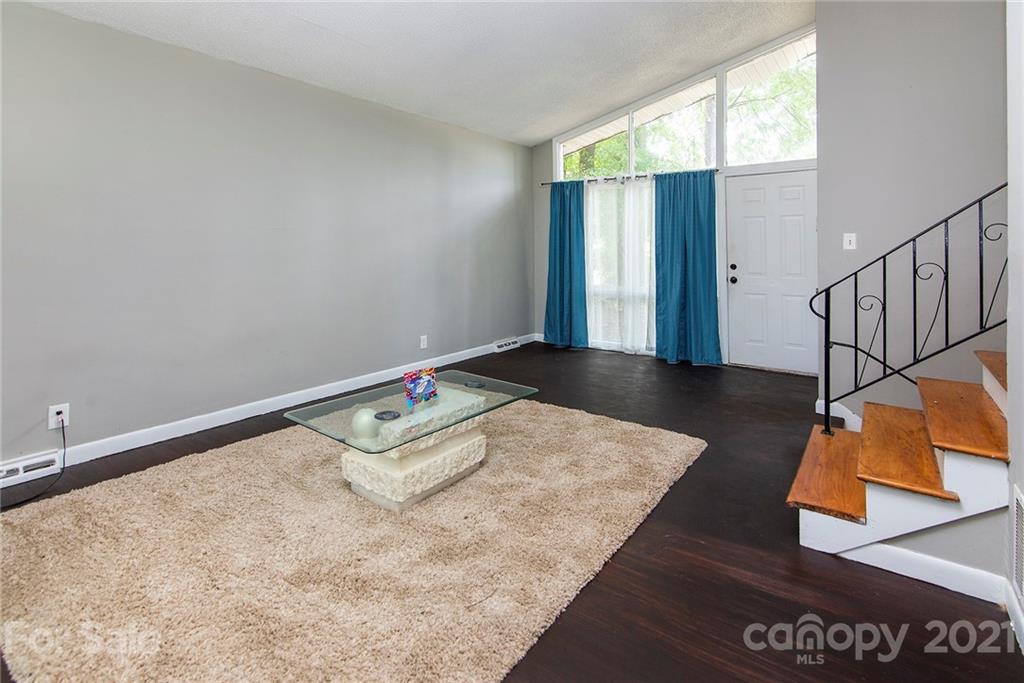 1228 Clanton Road Charlotte, NC 28217 - Photo 2 of 19 Gallery Image 2
