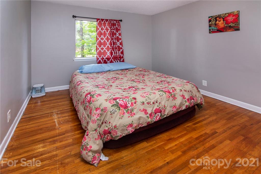 1228 Clanton Road Charlotte, NC 28217 - Photo 11 of 19 Gallery Image 11