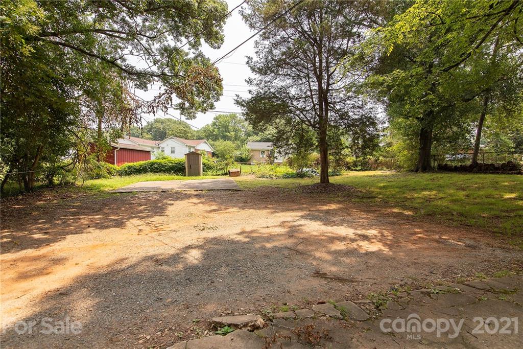 1228 Clanton Road Charlotte, NC 28217 - Photo 16 of 19 Gallery Image 16