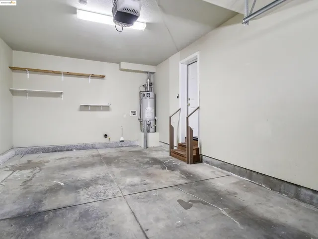 $1,100,000 | 2137 94th Avenue, Oakland, CA 94603