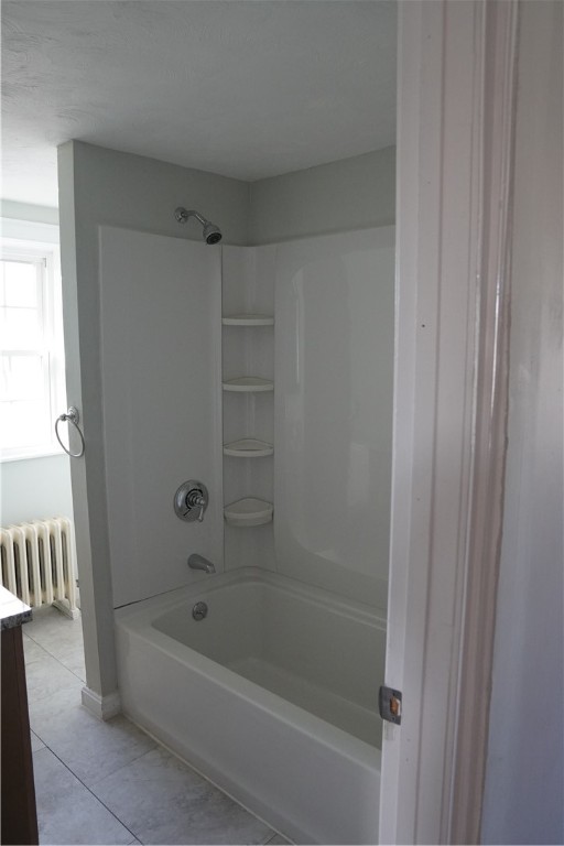 46 Royland Road Warwick, RI 02889 - Photo 27 of 37 Bathroom on 2nd floor