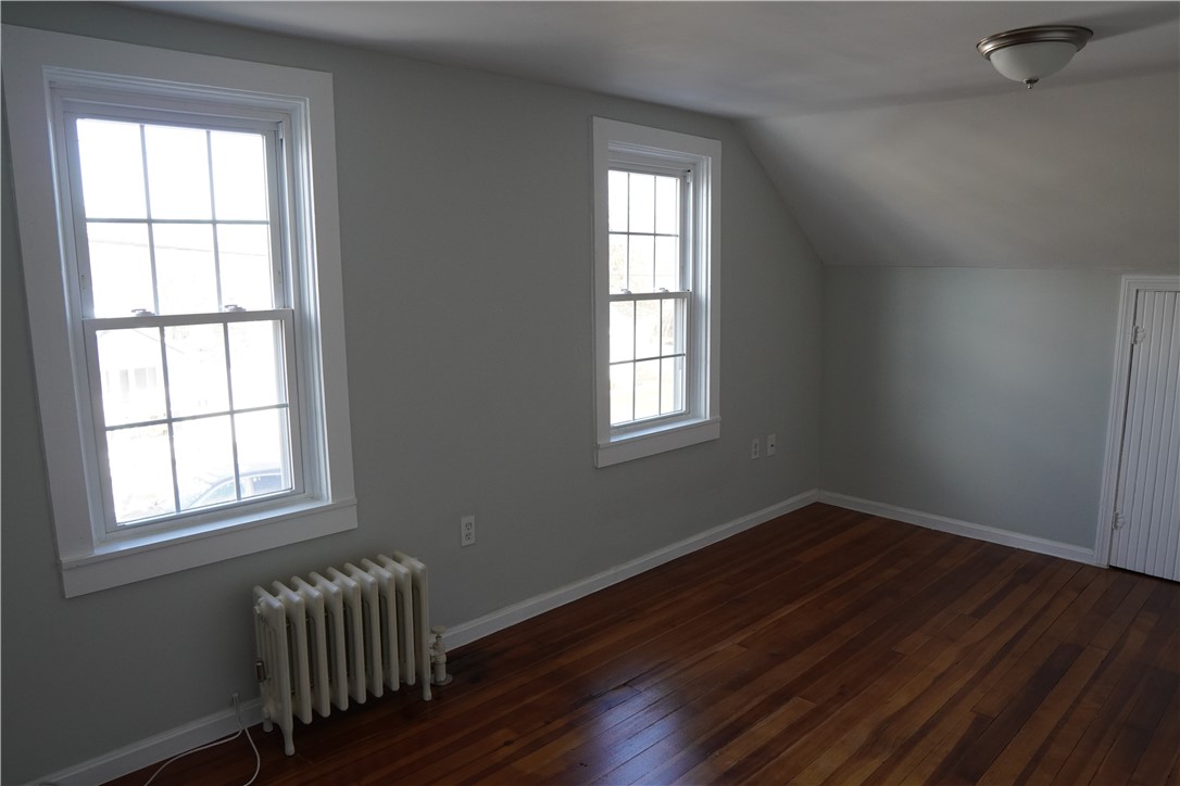 46 Royland Road Warwick, RI 02889 - Photo 29 of 37 Second floor bedroom #3