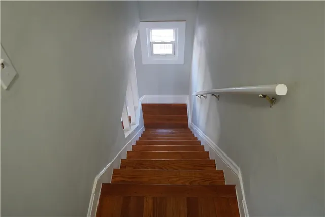 $419,999 | 46 Royland Road, Warwick, RI 02889