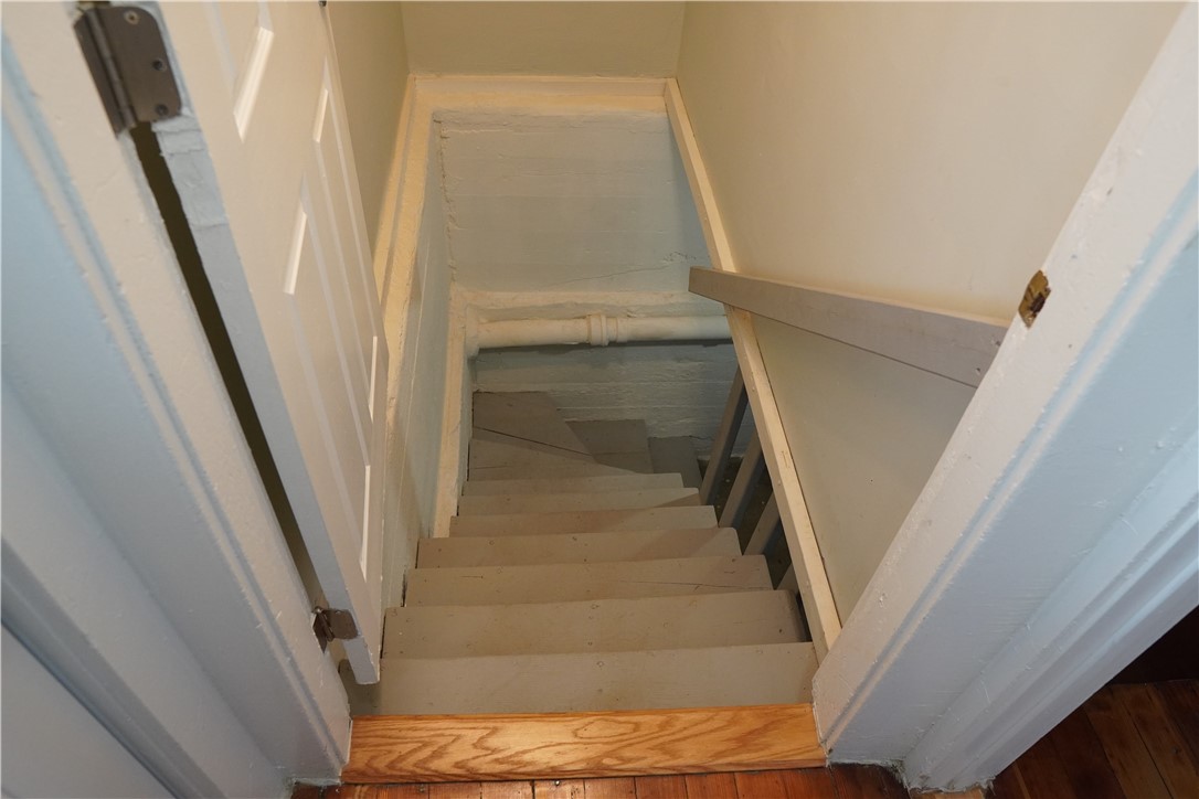 46 Royland Road Warwick, RI 02889 - Photo 33 of 37