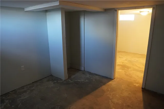 $419,999 | 46 Royland Road, Warwick, RI 02889