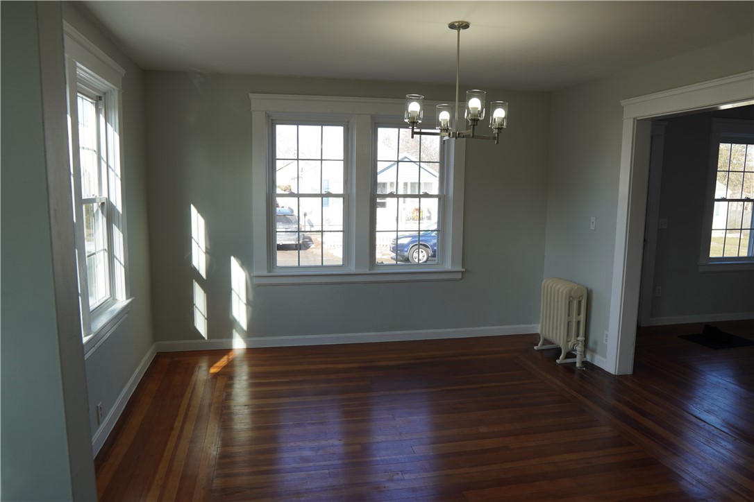 46 Royland Road Warwick, RI 02889 - Photo 10 of 37