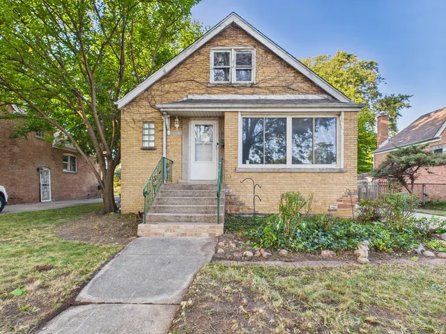 $1 | 4328 West 109th Street, Oak Lawn, IL 60453