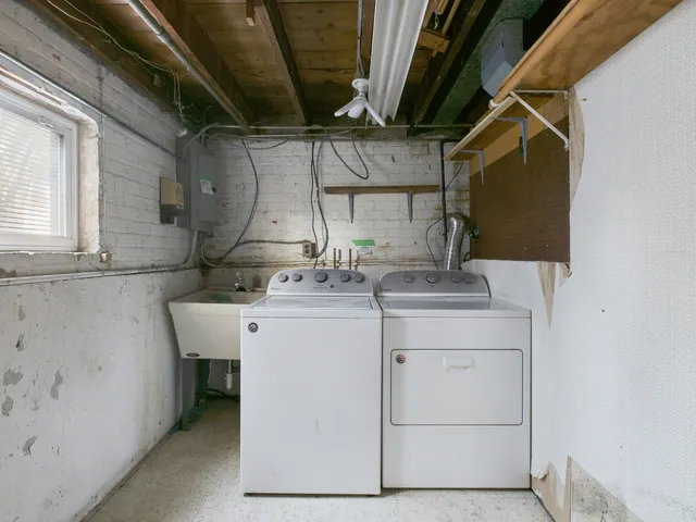 $1 | 4328 West 109th Street, Oak Lawn, IL 60453