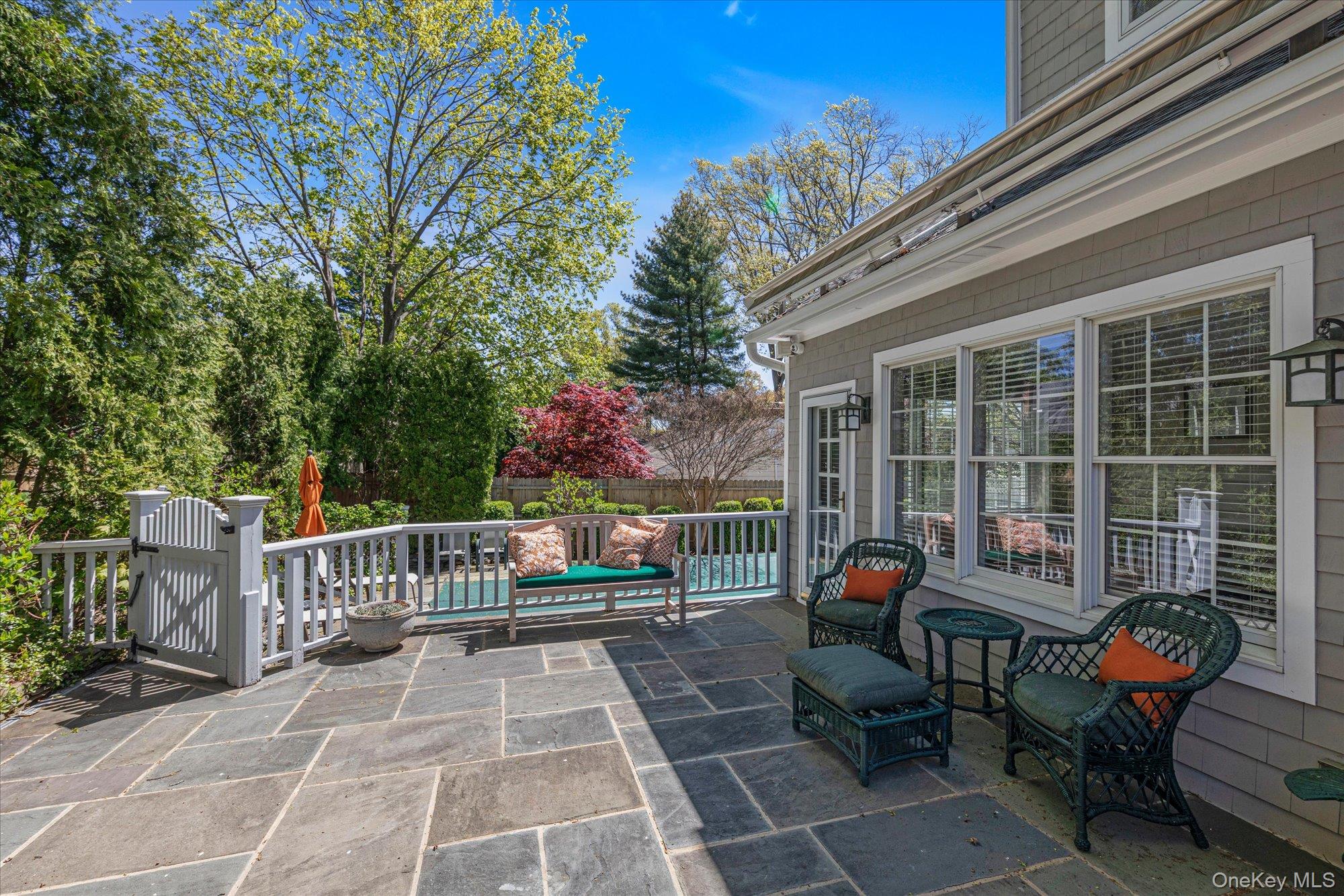 6 Maple Avenue Locust Valley, NY 11560 - Photo 19 of 21