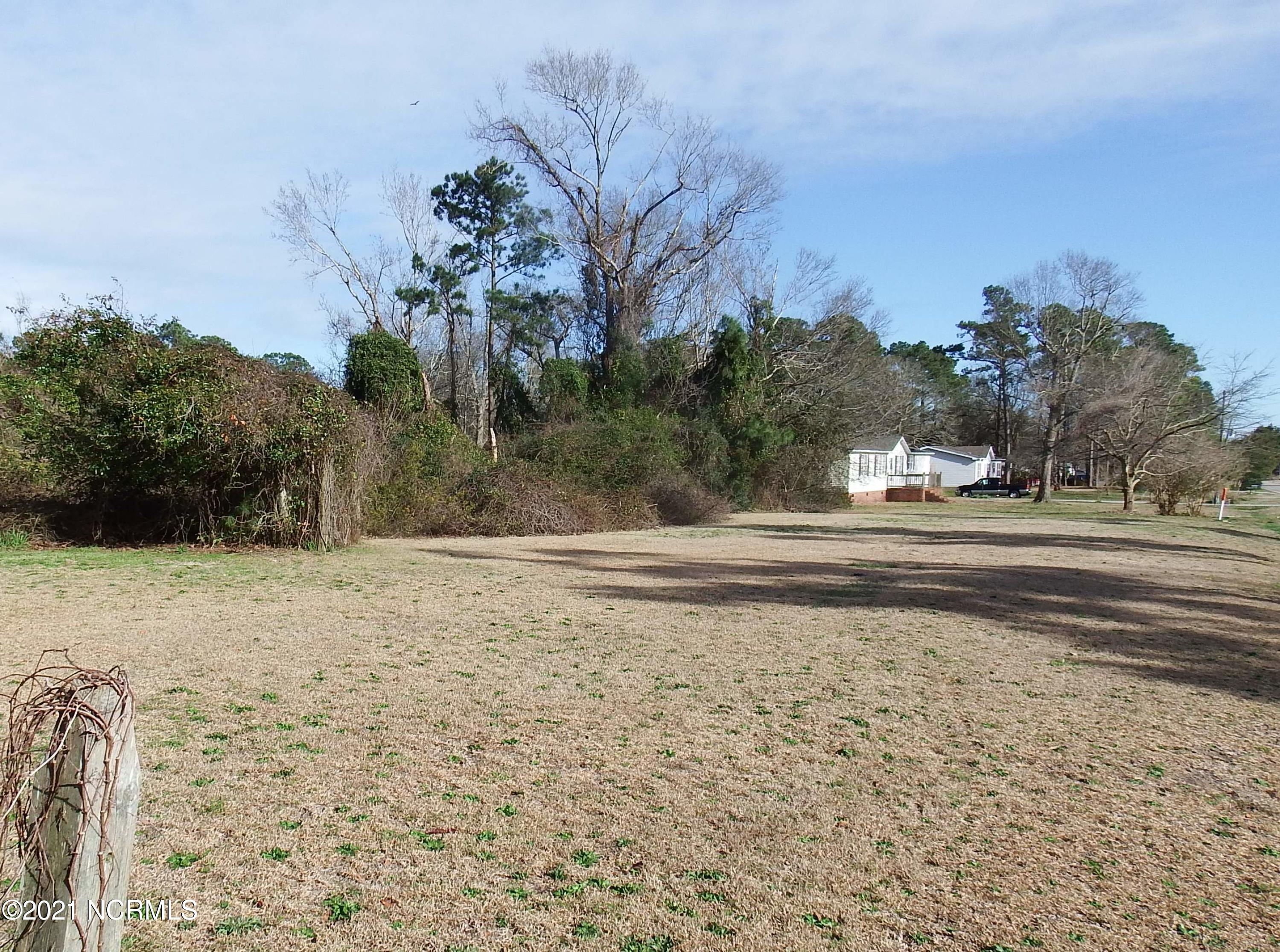 111 Moores Landing Road Hampstead, NC 28443 - Photo 3 of 6 2