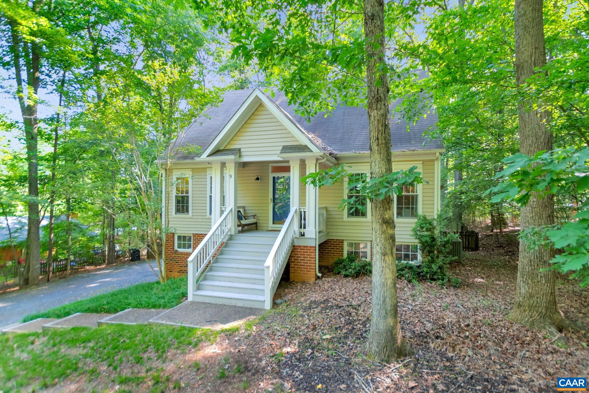9 Colonial Road Palmyra, VA 22963 - Photo 2 of 49 a view of a house with a yard