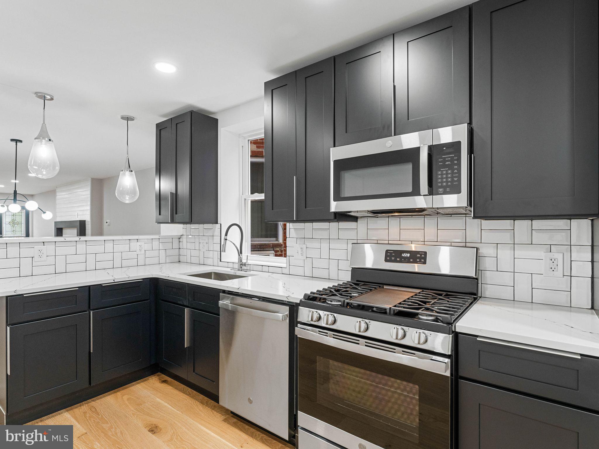 6058 Webster Street Philadelphia, PA 19143 - Photo 10 of 33