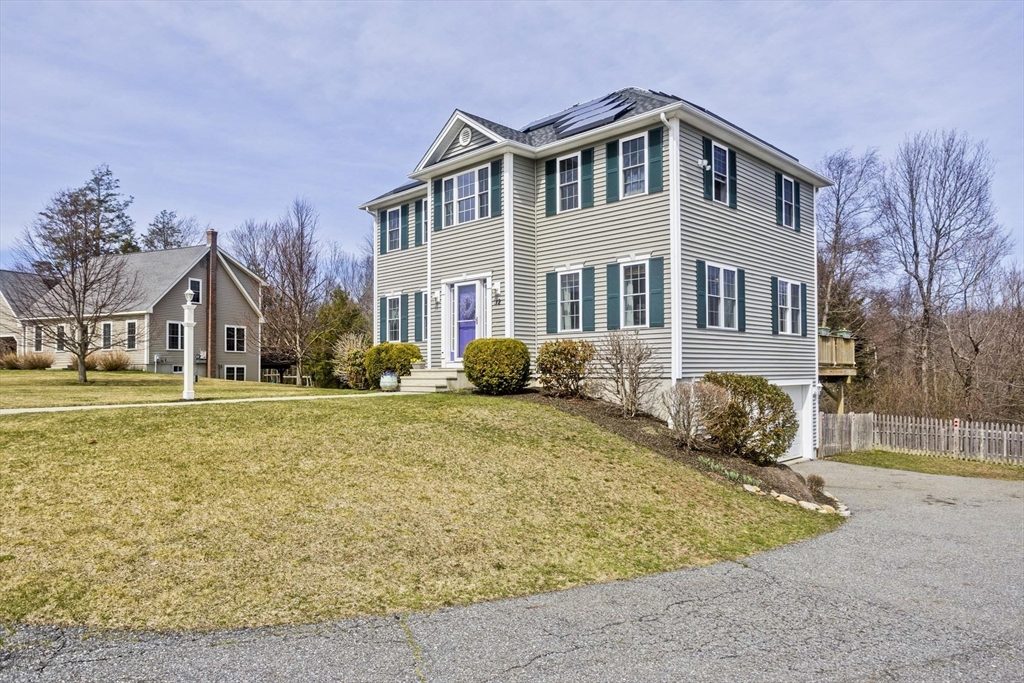 12 Michael Drive Rutland, MA 01543 - Photo 4 of 36 Gallery Image 4