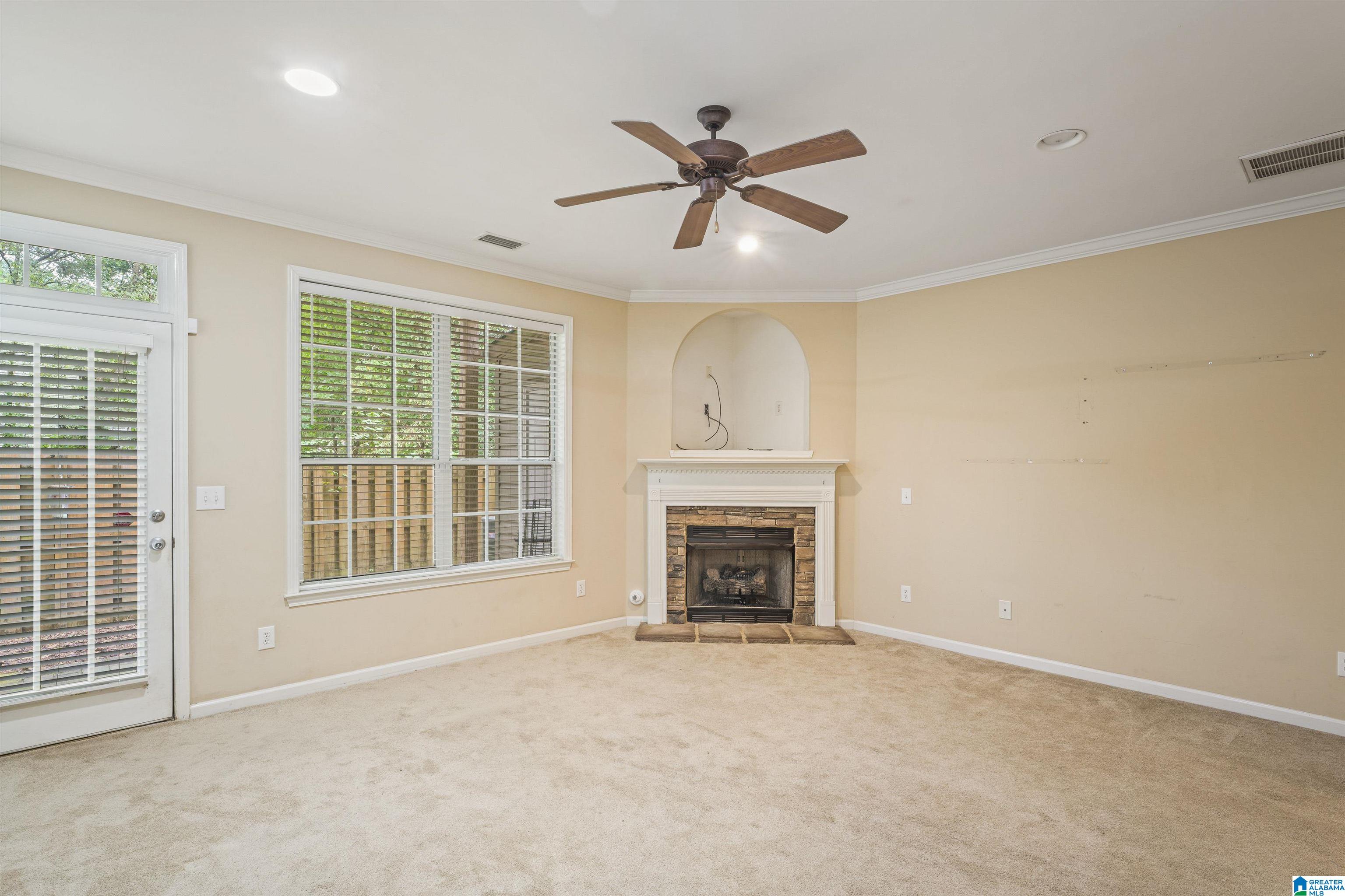 214 Calloway Lane Pelham, AL 35124 - Photo 17 of 32