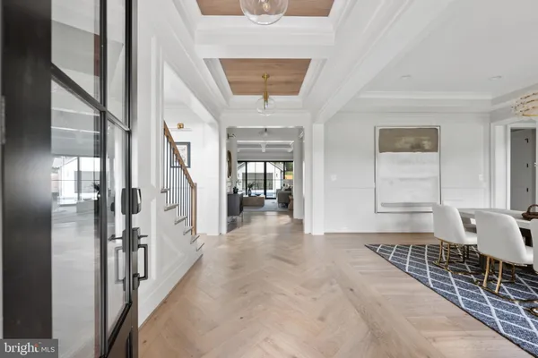 a picture of a bench