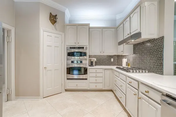 $1,210,000 | 908 Summertree Lane, Southlake, TX 76092