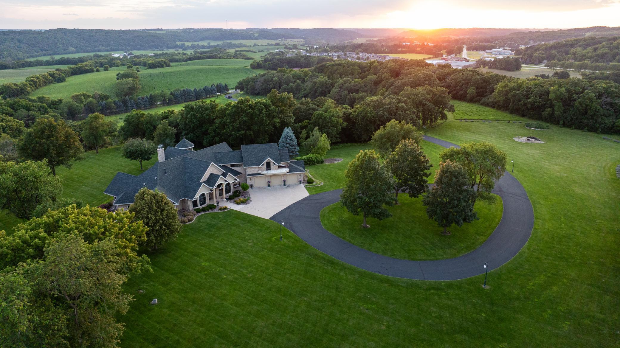 32592 Juniper Road Chatfield, MN 55923 - Photo 2 of 57