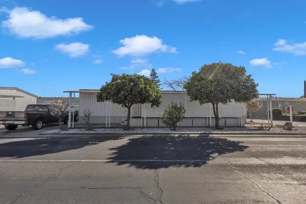 $99,000 | 2621 Prescott Road, Unit 40, Modesto, CA 95350