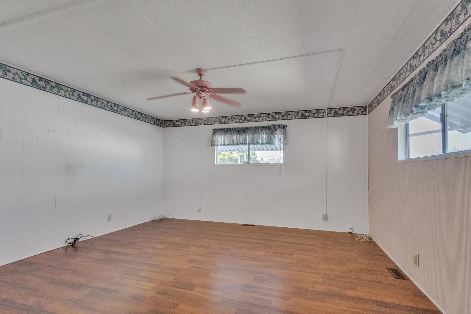 2621 Prescott Road, Unit 40 Modesto, CA 95350 - Photo 38 of 58