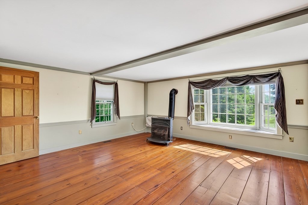 17 South Main Street Petersham, MA 01366 - Photo 15 of 42