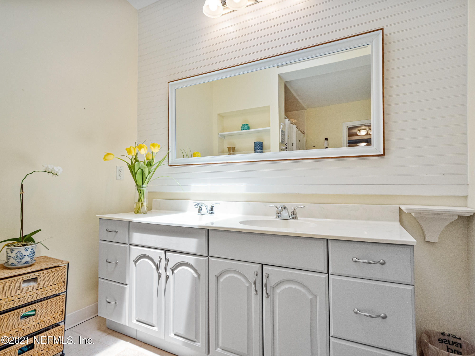 1311 Pinewood Road Jacksonville Beach, FL 32250 - Photo 15 of 40 Owner's Bath