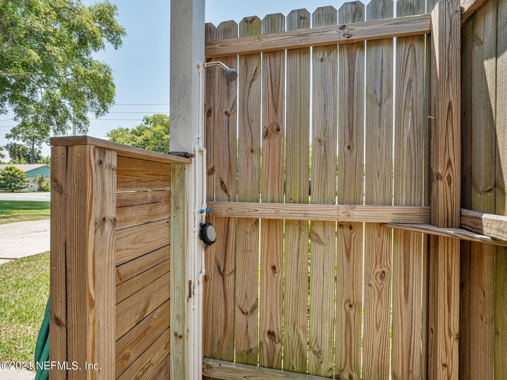 1311 Pinewood Road Jacksonville Beach, FL 32250 - Photo 31 of 40 Outdoor Shower