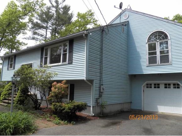 46 English Range Road Derry, NH 03038 - Photo 1 of 1