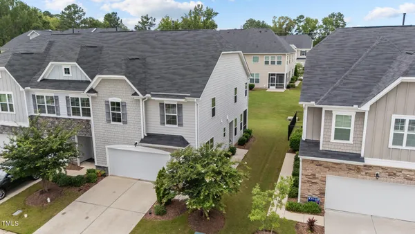 $499,999 | 842 Salem Pointe Place, Apex, NC 27523