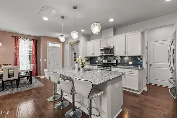 $499,999 | 842 Salem Pointe Place, Apex, NC 27523