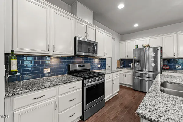 $499,999 | 842 Salem Pointe Place, Apex, NC 27523