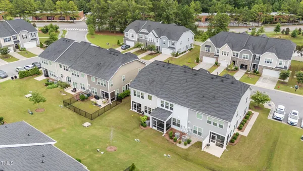 $499,999 | 842 Salem Pointe Place, Apex, NC 27523