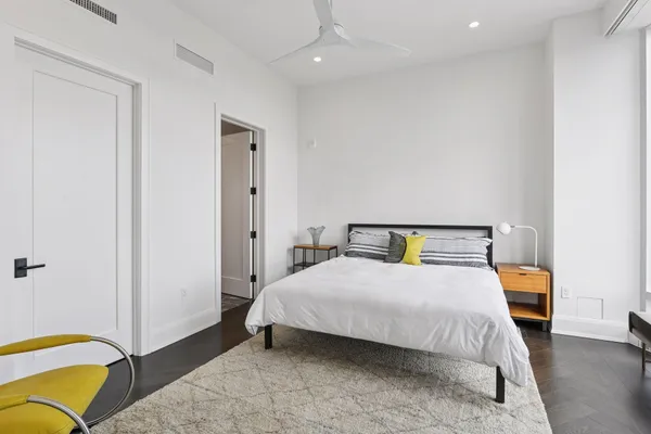 $1,125,000 | 1111 West River Parkway, Unit 23D, Minneapolis, MN 55415