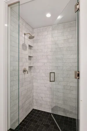 $1,125,000 | 1111 West River Parkway, Unit 23D, Minneapolis, MN 55415