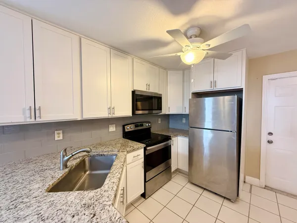 $4,500 | 13614 Yarmouth Court, Wellington, FL 33414