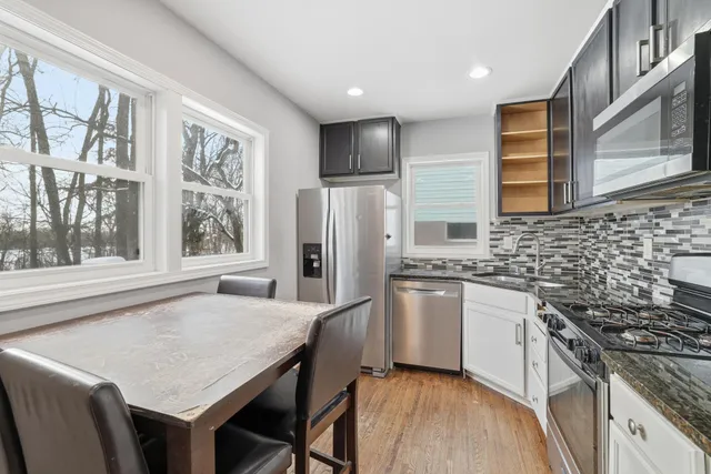 $200,000 | 58 East Wheelock Parkway, St. Paul, MN 55117